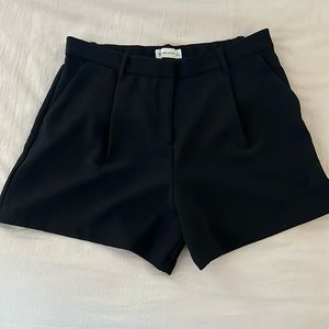 Abercrombie & Fitch Tailored Short